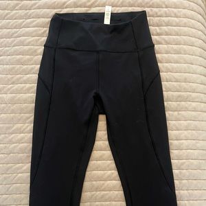Lululemon Movement Tights 25”